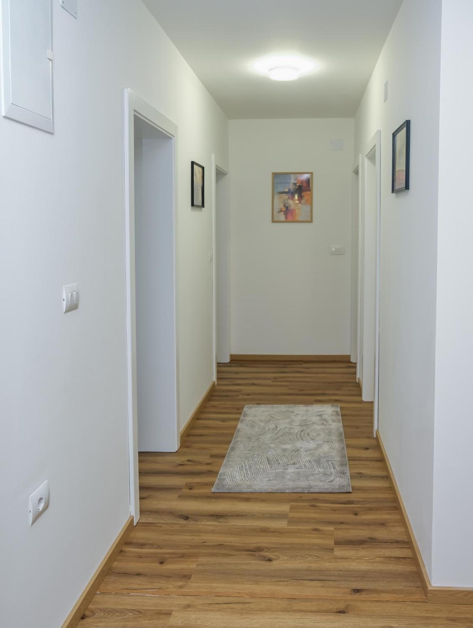 Nest Apartments Gjakova Extérieur photo
